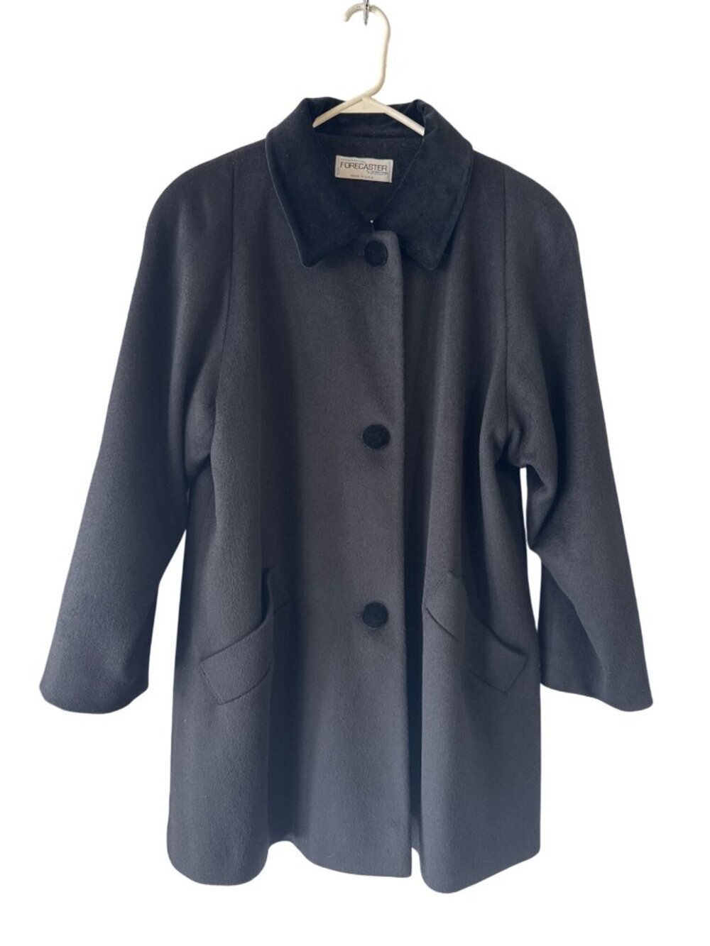 Old Money Luxury Forecaster Women's Black Wool Blend Coat Velvet Collar & Button